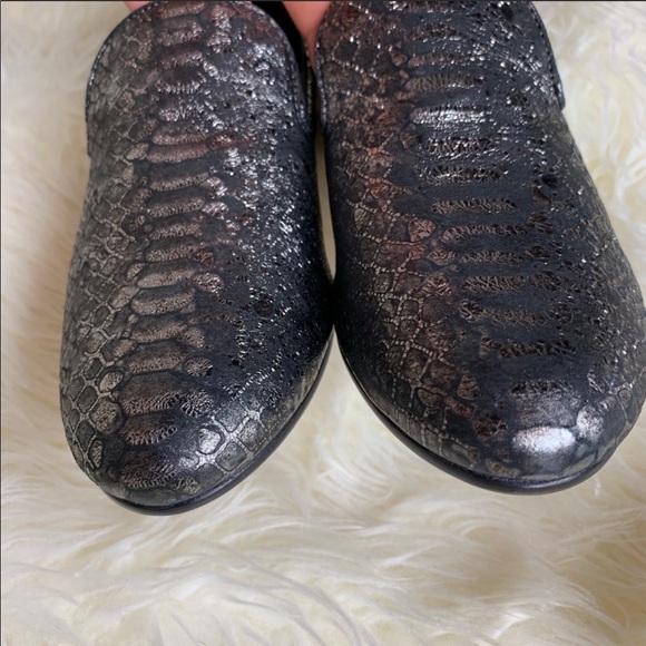 NIB Johnston & Murphy Sierra Graphite Loafer 6.5 - Picture 5 of 8